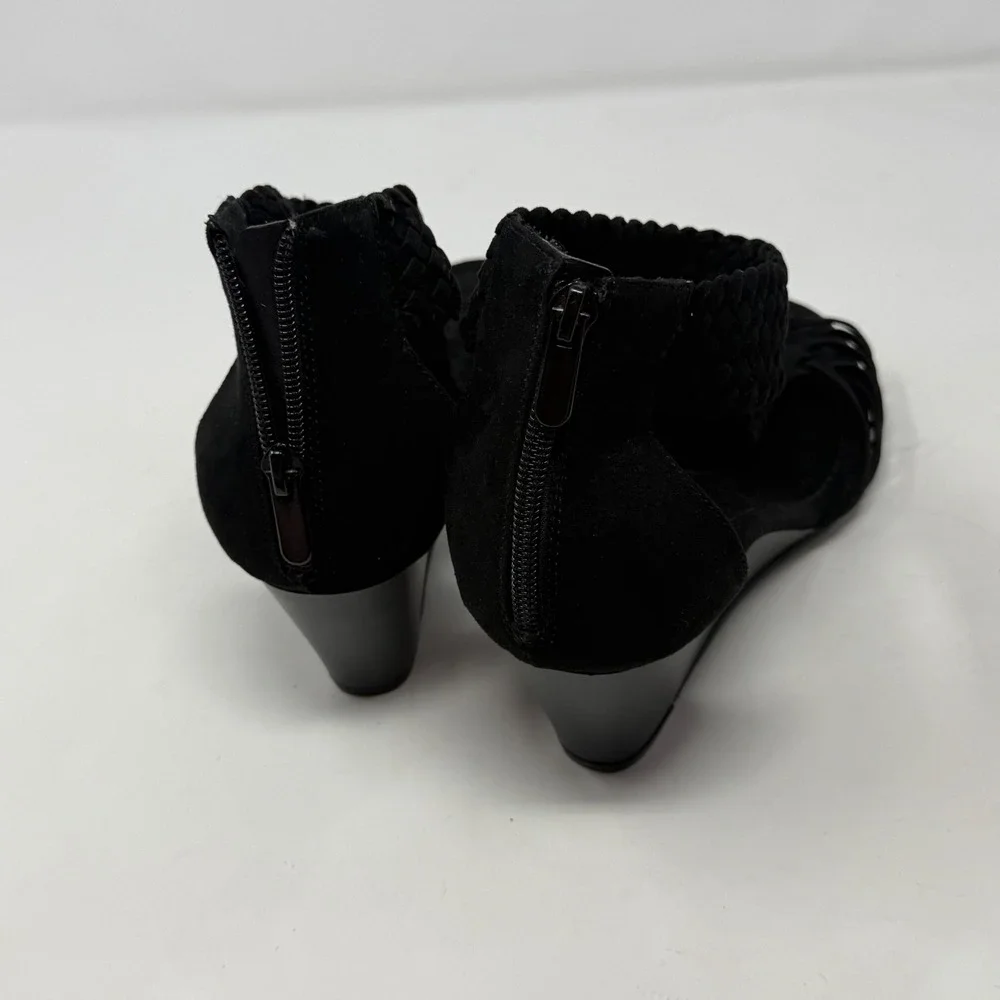 Torrid Black Braided T-Strap Midi Wedge Sandals Open Toe Back Zip  8W